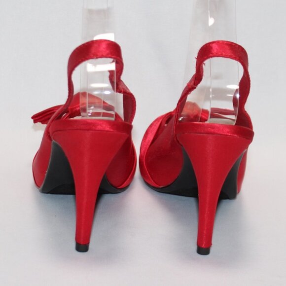NWOT Fioni Night Red Satin Peep Toe Platform Sling Back Heels - Picture 5 of 13